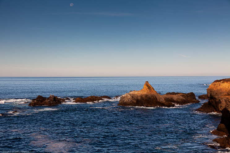 Russion Gulch State Park